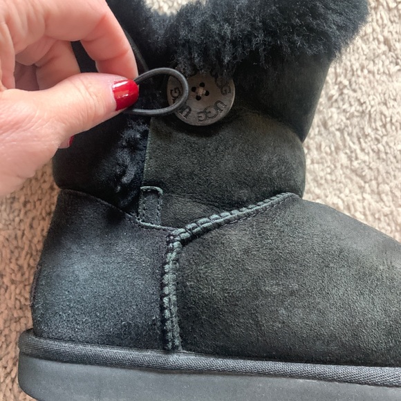 UGG Bailey Button Suede Boots - Picture 10 of 11
